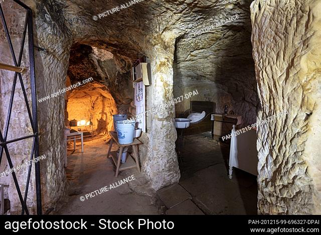 13 December 2020, Saxony-Anhalt, Langenstein: Left the kitchen, right the bedroom. There was not much space in the cave dwellings of Langenstein