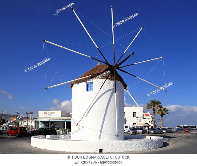 Greece, Cyclades, Paros, Parikia, windmill,