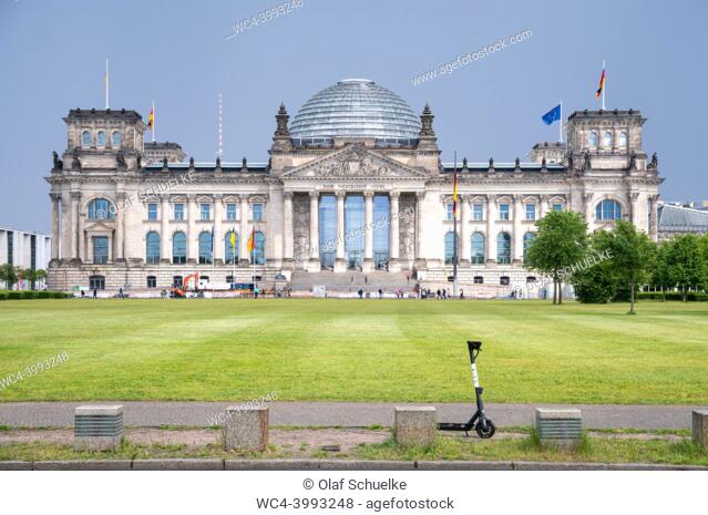 Berlin, Germany, Europe - View of the West facade of the Reichstag building (Imperial Diet) in the Mitte district after a thunderstorm
