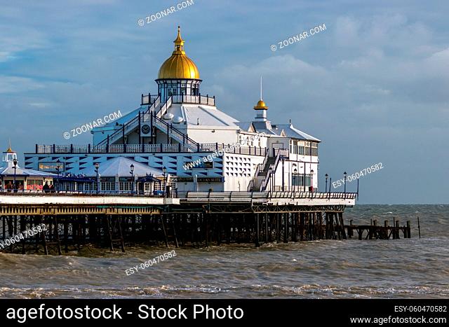 EASTBOURNE, EAST SUSSEX/UK - JANUARY 7 : View of Eastbourne Pier in East Sussex on January 7, 2018. Unidentified people