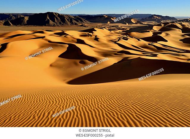 Algeria, View of sand dunes at Erg Mehejibad