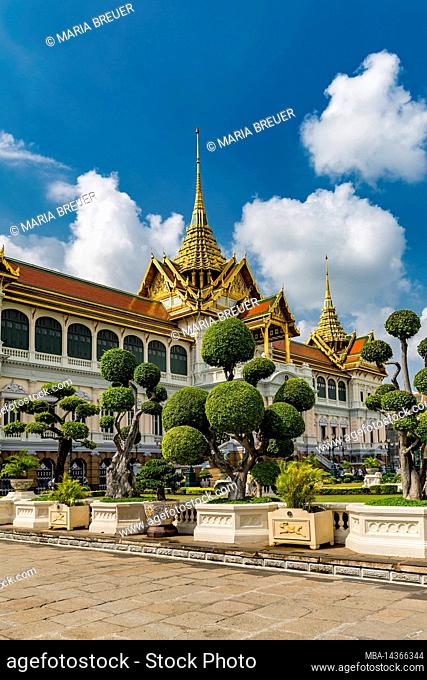 Chakri Maha Prasat, Residence of the King of Thailand, Royal Palace, Grand Palace, Wat Phra Kaeo, Temple of the Emerald Buddha, Bangkok, Thailand, Asia
