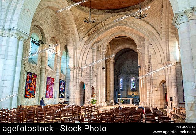 France, Charente Maritime, Saintes, church of Sainte-Marie of l'Abbaye-aux-Dames (11th century)