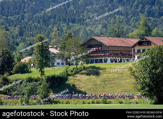 14 August 2022, Bavaria, Munich: European Championships, cycling, road, race, men, 209.4 km, from Murnau am Staffelsee to Munich