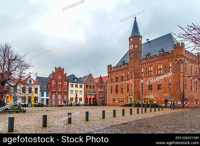 Town hall (Rathhaus) on market square in Kalkar, Germany