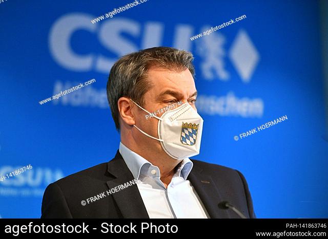Markus SOEDER (Prime Minister Bavaria and CSU Chairman) with FFP2 mouthguard, mask, single image, cropped individual motif, portrait, portrait, portrait, side