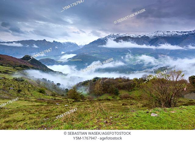 A view on the Picos de Europa National Park from the north, near Mirador Pedro Udaondo, Asturias