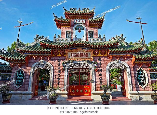 Entrance Gate to Fujian Assembly Hall (Phuc Kien). Hoi An Ancient Town, Quang Nam Province, Vietnam
