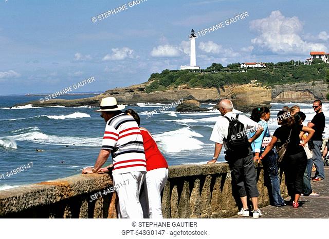 OCEANFRONT AND LIGHTHOUSE IN BIARRITZ, FRANCE BASQUE COUNTRY, BASQUE COAST, BIARRITZ, PYRENEES ATLANTIQUES, 64, FRANCE