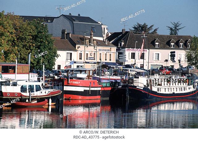 Boats on river Yonne Auxerre Burgundy France