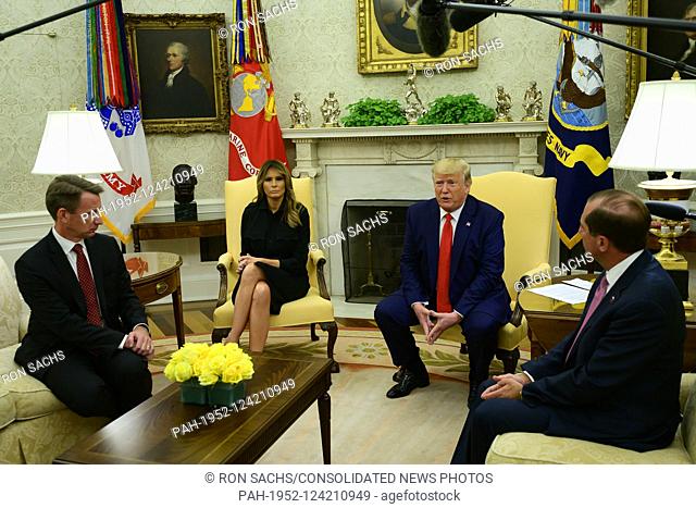 United States President Donald J. Trump, right center, flanked by acting Commissioner of Food and Drug (FDA) Norman Sharpless, left, first lady Melania Trump