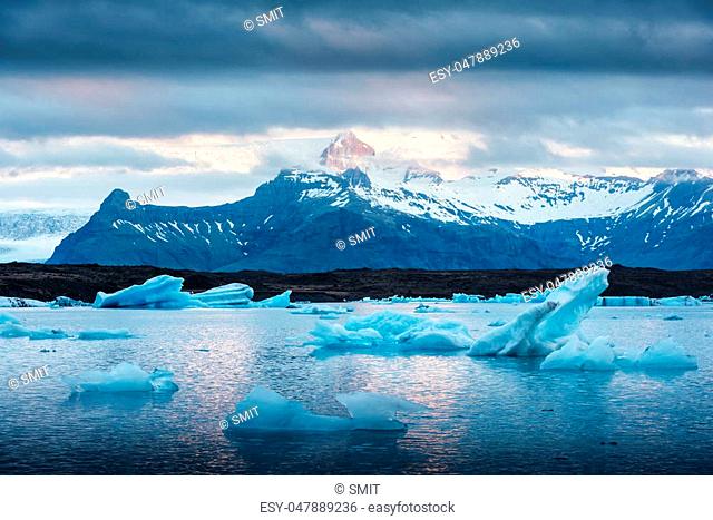 Icebergs in Jokulsarlon glacial lagoon. Vatnajokull National Park, southeast Iceland, Europe