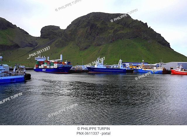 Iceland, Vestment islands. Heimaey