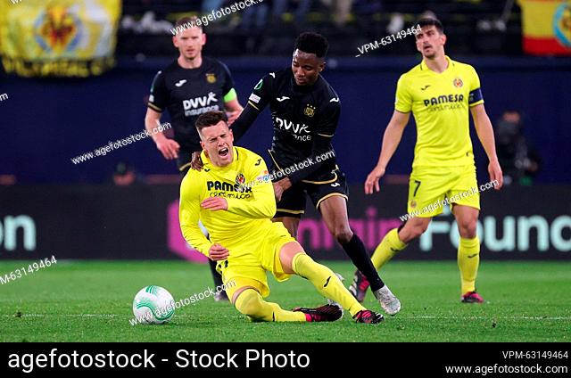 Villarreal's Giovani Lo Celso and Anderlecht's Moussa N'Diaye fight for the ball during a soccer game between Spanish Villarreal CF and Belgian RSC Anderlecht