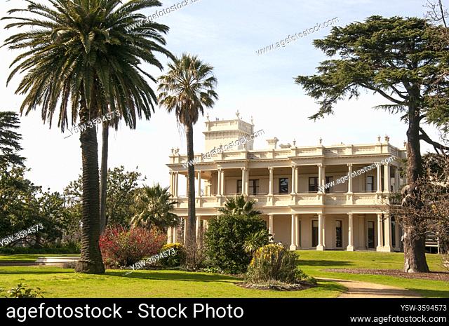Anzac Hostel (Kamesburgh Mansion), now serving as a hostel for aged war veterans, is an 1874 Italianate mansion set in an extensive formal garden in Brighton