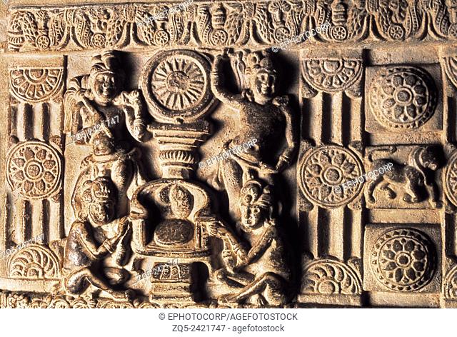 Amaravati stupa, Worship of Throne with dramachakra wheel. India, 1st century BC