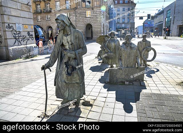 The Monument Of An Anonymous Passerby (Pomnik Anonimowego Przechodnia) became a public art after it was unveiled to commemorate the 24th anniversary of the...