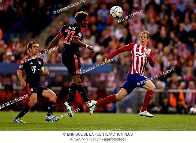 2016 UEFA Champions League Atletico Madrid v Bayern Munchen 1st Leg Apr 27th. 27.04.2016. Madrid, Spain. David Alaba Bayern Munich challenges Fernando Torres...