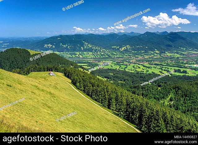 Germany, Bavaria, Tölzer Land, Wackersberg, Schnaiteralm with Isar valley
