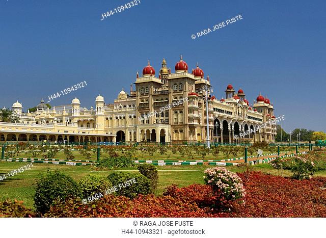 India, South India, Asia, Karnataka, Mysore, Palace, Maharaja, architecture, big, colourful, flowers, garden, Mogul, palace, touristic