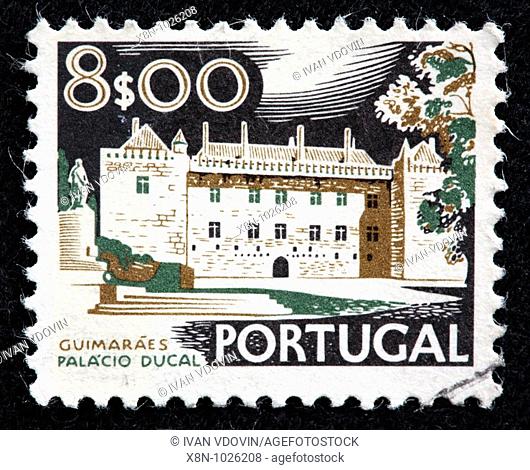 Palace of the Dukes of Braganza, Guimaraes, Minho, postage stamp, Portugal