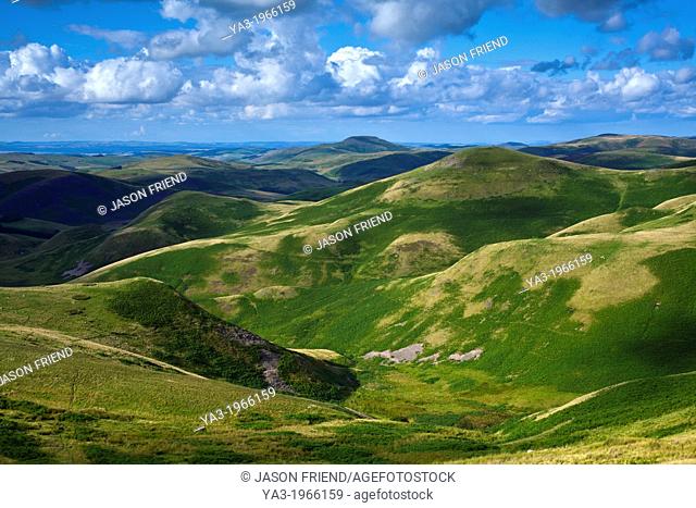 Scotland, Scottish Borders, English Border / Northumberland National Park. Looking towards Lamb Hill and the Northumberland Cheviot Hills in England from the...