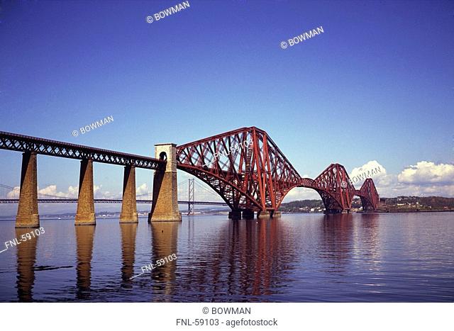 Low angle view of Firth of Forth Rail Bridge, Edinburgh, Scotland, Europe