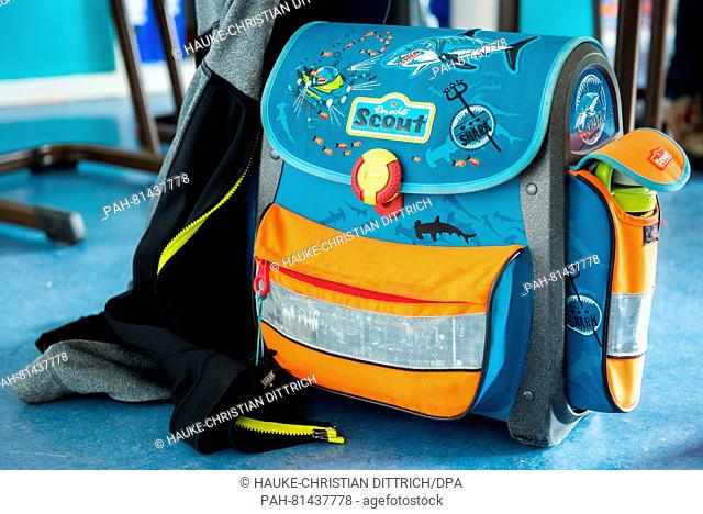 Scout Scout label school bag placed in classroom in Johanna-Friesen basic school, Hanover, Lower Saxony, pictured on 22nd June 2016. | usage worldwide