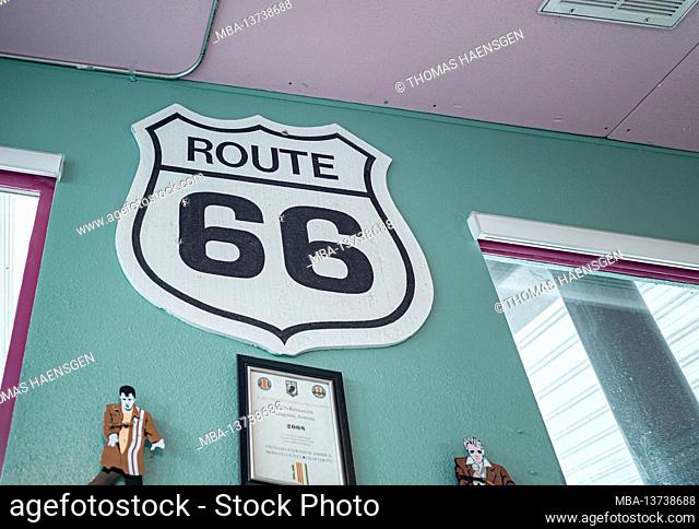 Mr. D'z famous roadside diner on historic Route 66 highway Kingman Arizona, USA