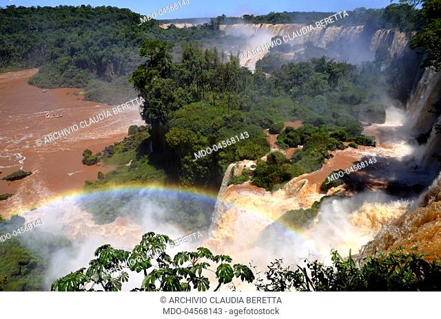 Iguazu Falls are waterfalls of the Iguazu River on the border of the Argentine province of Misiones and the Brazilian state of Paraná
