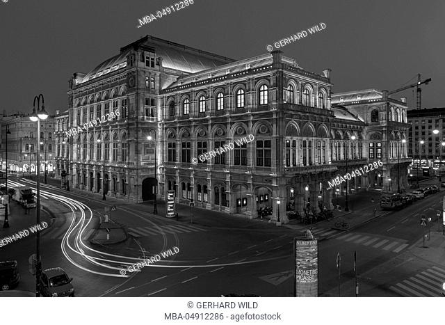 Austria, Vienna, back view of the state opera, black-and-white