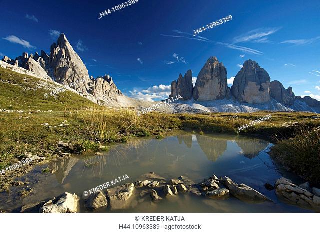 Italy, Europe, Three merlons, battlement, three peaks of Lavaredo, Le Tre Cime, Le Tre Cime di Lavaredo, Trentino, South Tirol, South Tyrol, outside