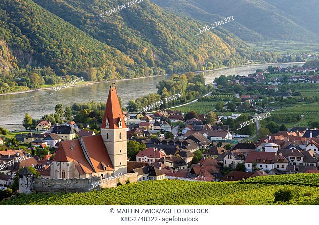 Medieval town of Weissenkirchen in the Wachau, with fortified church Mariae Himmelfahrt. The Wachau is a famous vineyard and listed as Wachau Cultural Landscape...