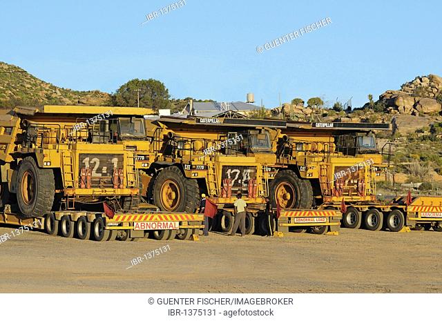 Transport of Caterpillar 777D off-highway trucks for diamond mines, South Africa, Africa