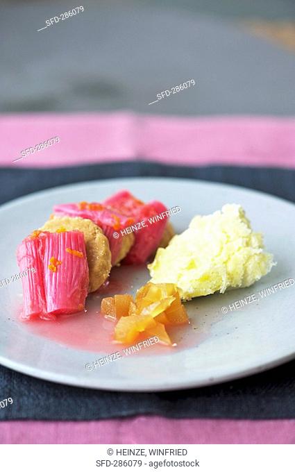 Roasted rhubarb with shortbread, ginger and clotted cream