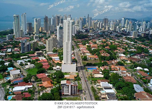Foreign investors fuel Panama construction boom: Panama City is a hotbead for construction activity