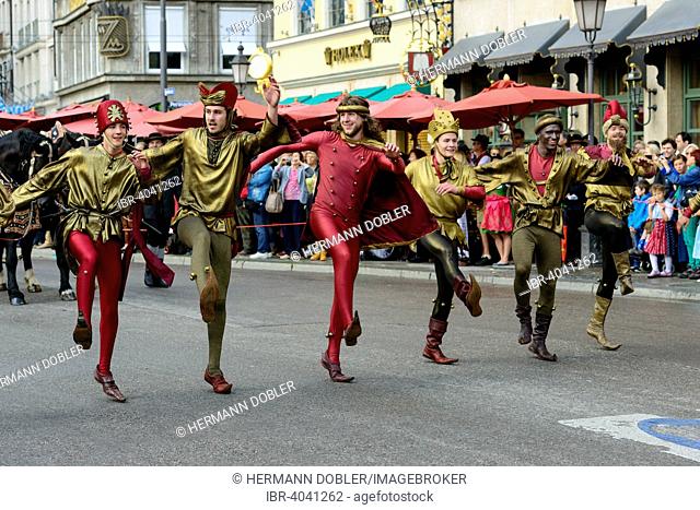 Morisco dancers or Morris dancers in costume, Oktoberfest Costume and Riflemen's Parade, Munich, Upper Bavaria, Bavaria, Germany