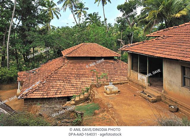 Village house ; Aruali ; Sindhudurg district ; Maharashtra ; India