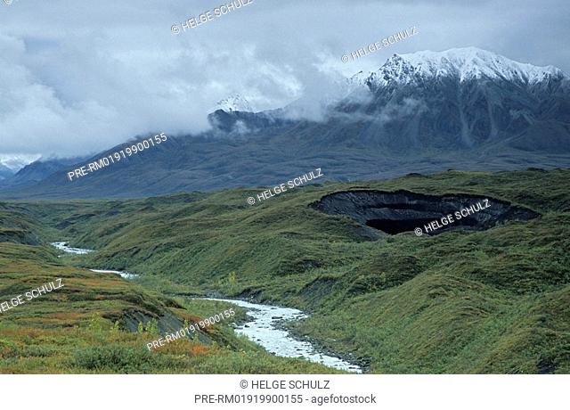 Mt. Eielson and Muldrow-Glacier