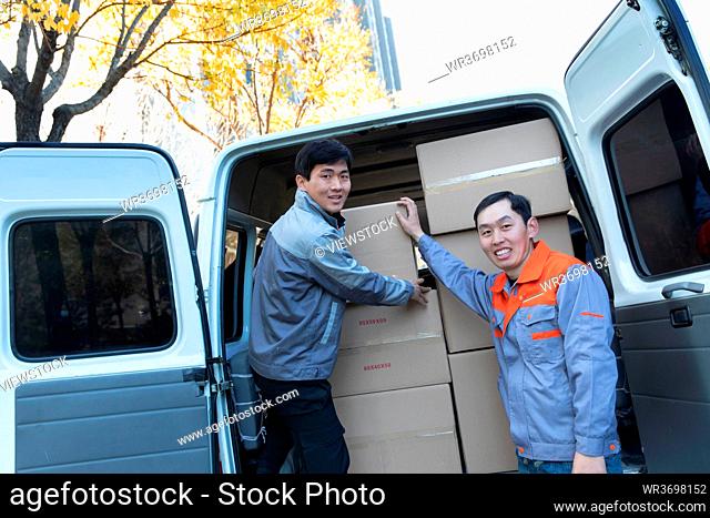Goods logistics personnel
