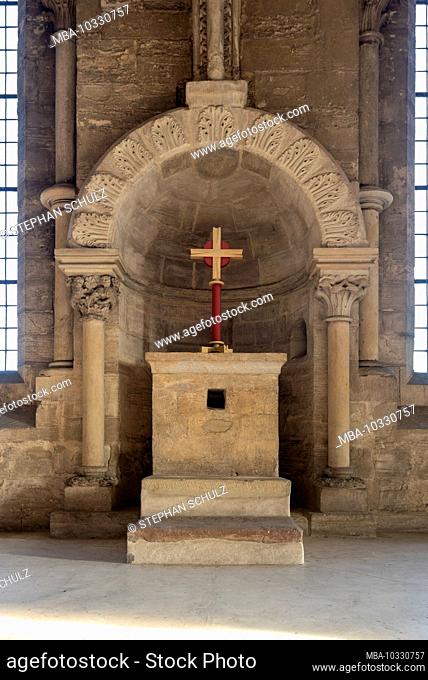 Germany, Saxony-Anhalt, Magdeburg, view of an altar in the bishop's corridor of the Magdeburg cathedral, upper choir aisle