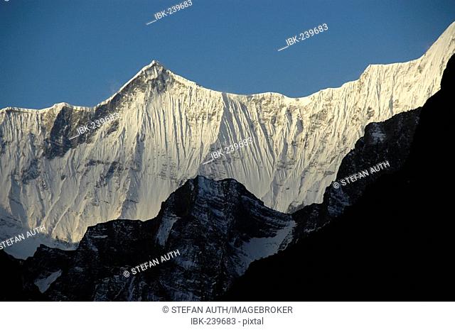 Ice covered massive of Annapurna II seen from Meta Nar-Phu Annapurna Region Nepal