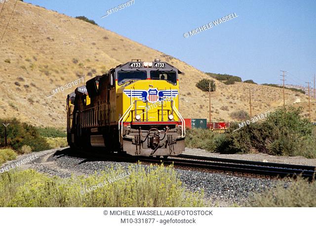 Union Pacific train travelling from Tehachapi to Mojave through the desert. USA