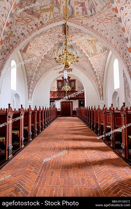 Europe, Denmark, Møn, Keldby, The richly decorated with frescoes (created between 1275-1600) decorated interior of the Keldby church (13, Jh)