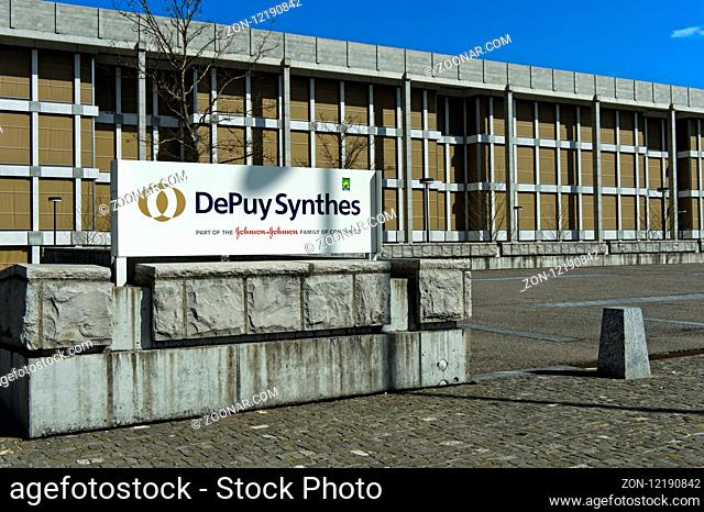 Europa-Hauptsitz von DePuy Synthes, Teil des US-amerikanischen Medizintechnikunternehmen Johnson Johnson, Zuchwil, Schweiz / European headquarters of DePuy...
