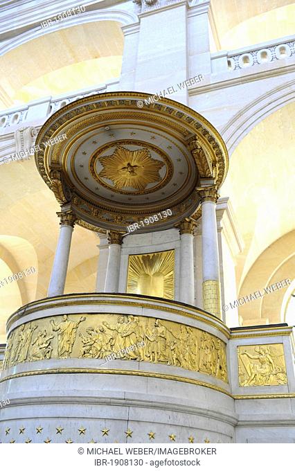 Interior view, high altar with golden ornamentation, Saint-Louis des Invalides Church, L'Hôtel national des Invalides building complex
