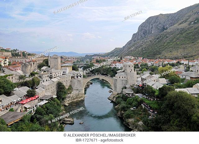 Historic town centre, Stari Most, Old Bridge, Mostar, Herzegovina, Bosnia and Herzegovina, Europe