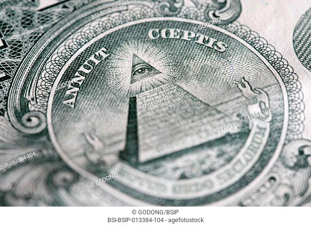 The reverse of the United States one-dollar bill depicting a Pyramid with 13 steps and the Eye of Providence