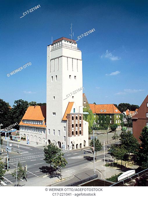 Germany, Delmenhorst, Oldenburg Country, Lower Saxony, water tower, city hall
