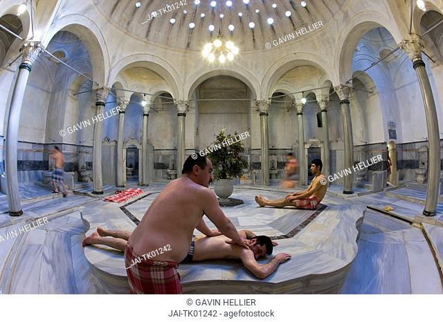 Centre Marble Gobektasi, Cagaloglu Hamam Turkish Bath, Istanbul, Turkey